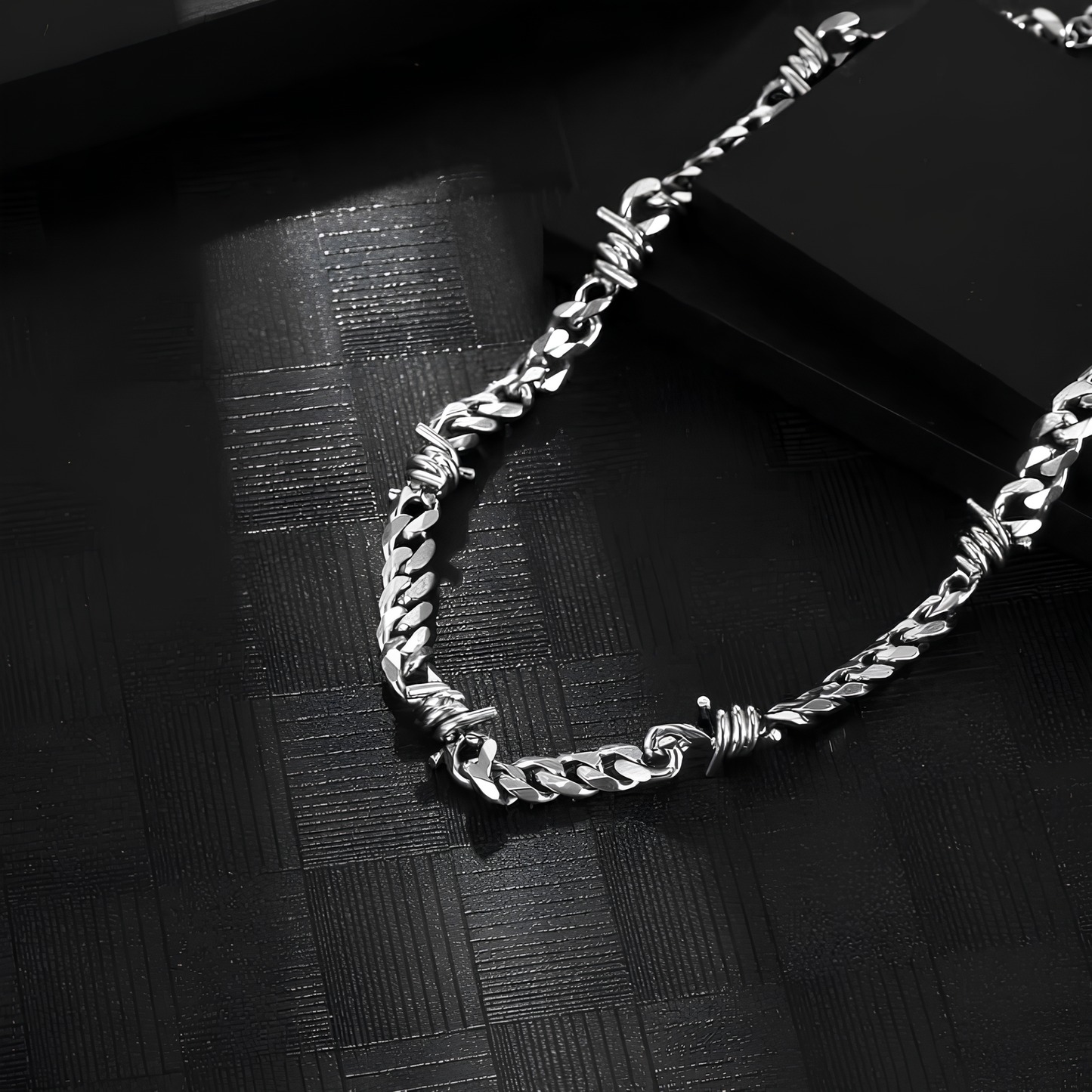 Cuban Chain 9mm – Prikkeldraad Editie
