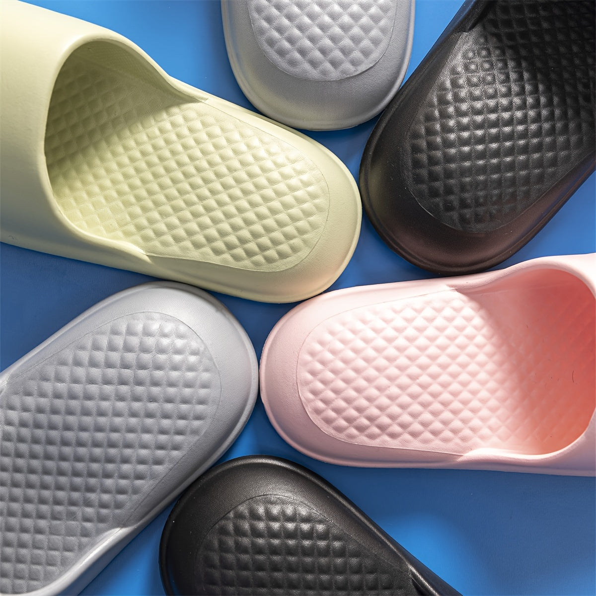 Montela CloudSlide – Voelbare verlichting voor vermoeide voeten thuis