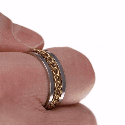 Draaibare ring met roterende gouden ketting (staal 316L)