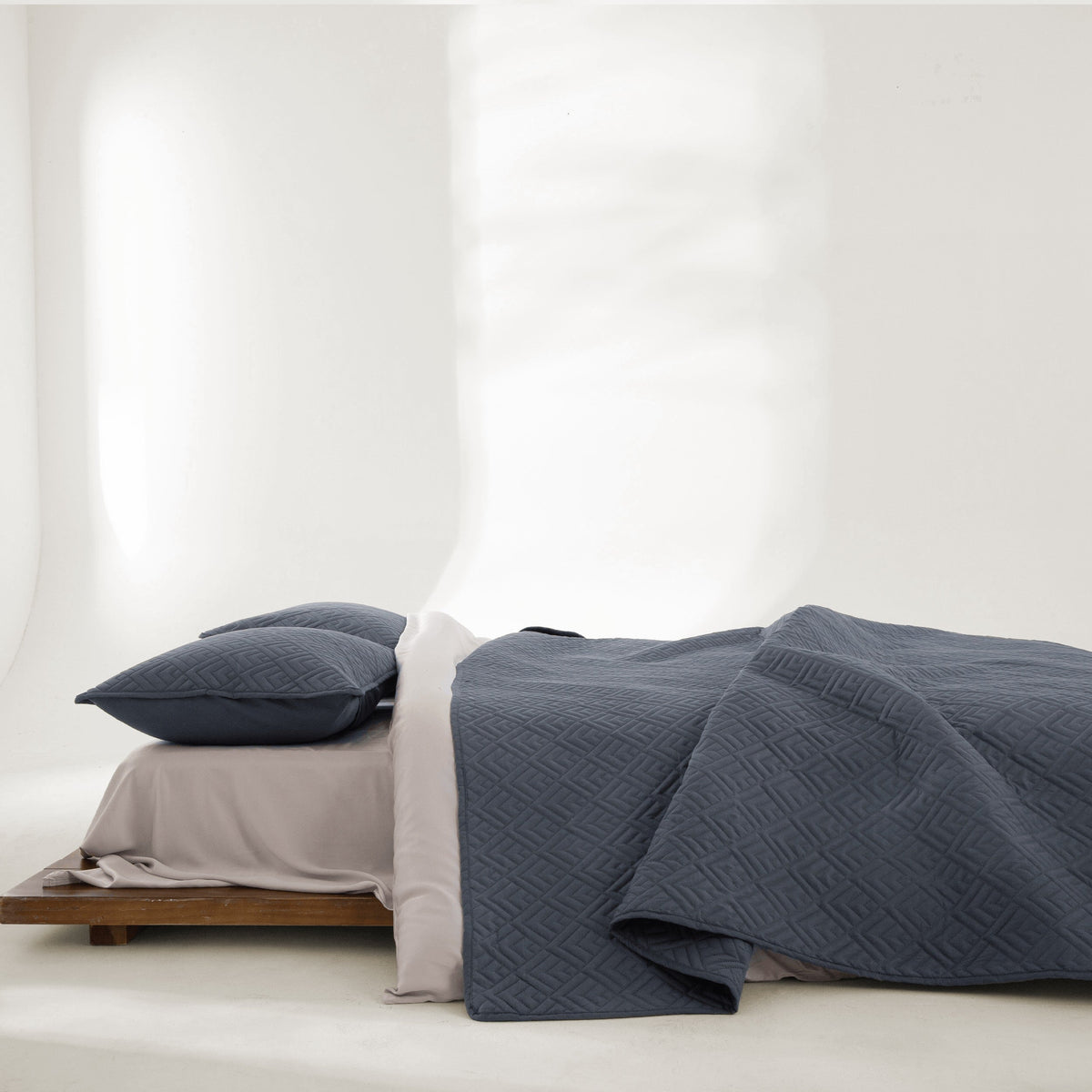 FURRFREE Dekbedset met ruitmozaïekpatroon – Huisdierhaar-afstotend voor gezinnen met honden of katten