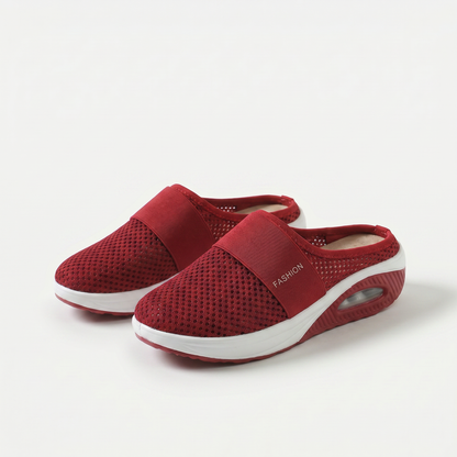 Compa – Comfortabele sleehak-sandalen