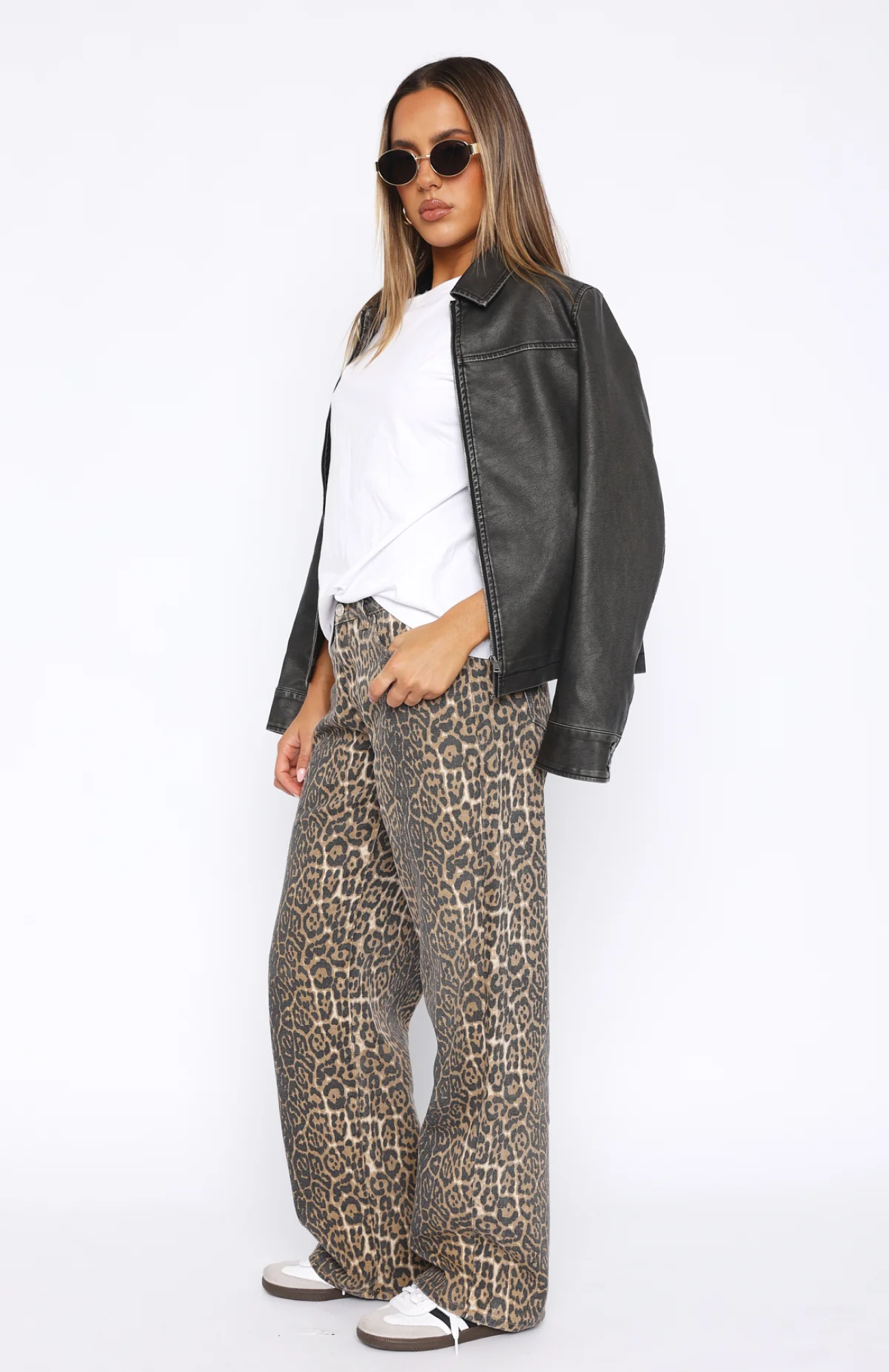 Delora Low Rise Wide Leg Leopard Jeans