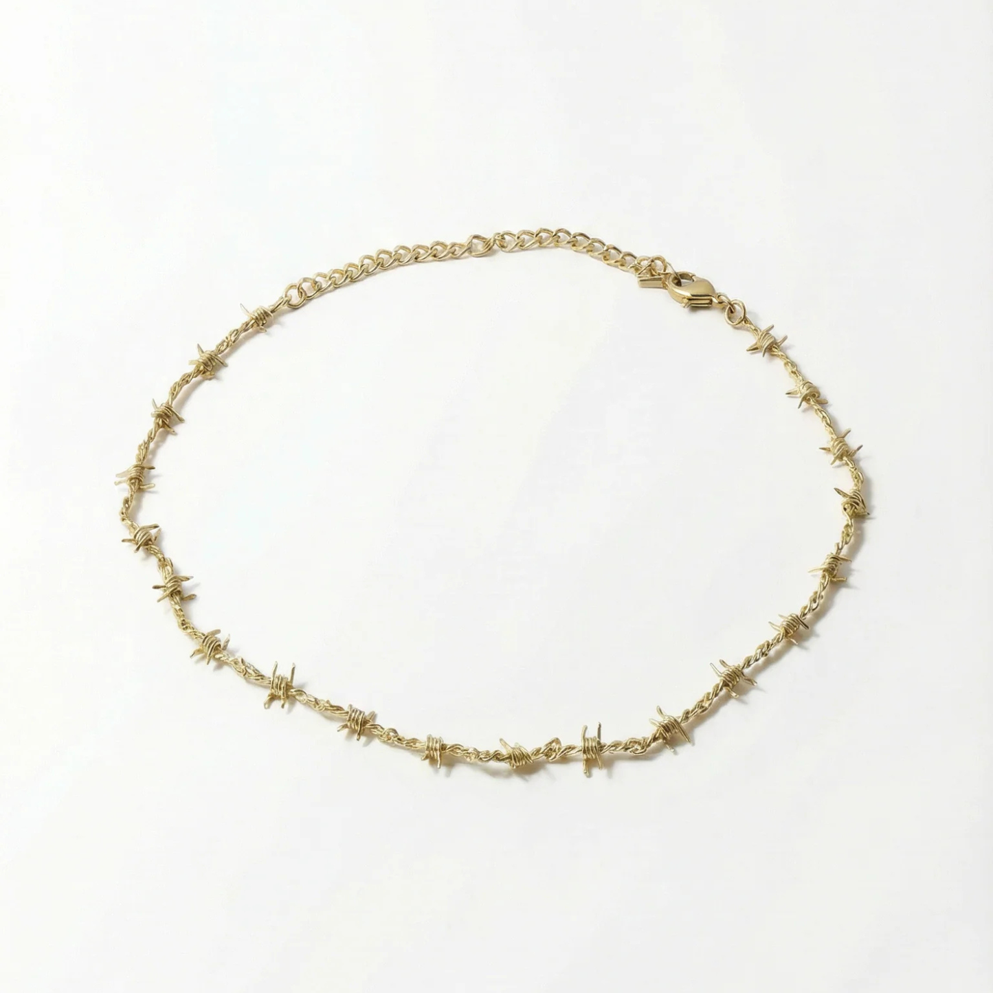 Chokeletto | Comfortabele choker met opvallend barbed wire design voor elke outfit