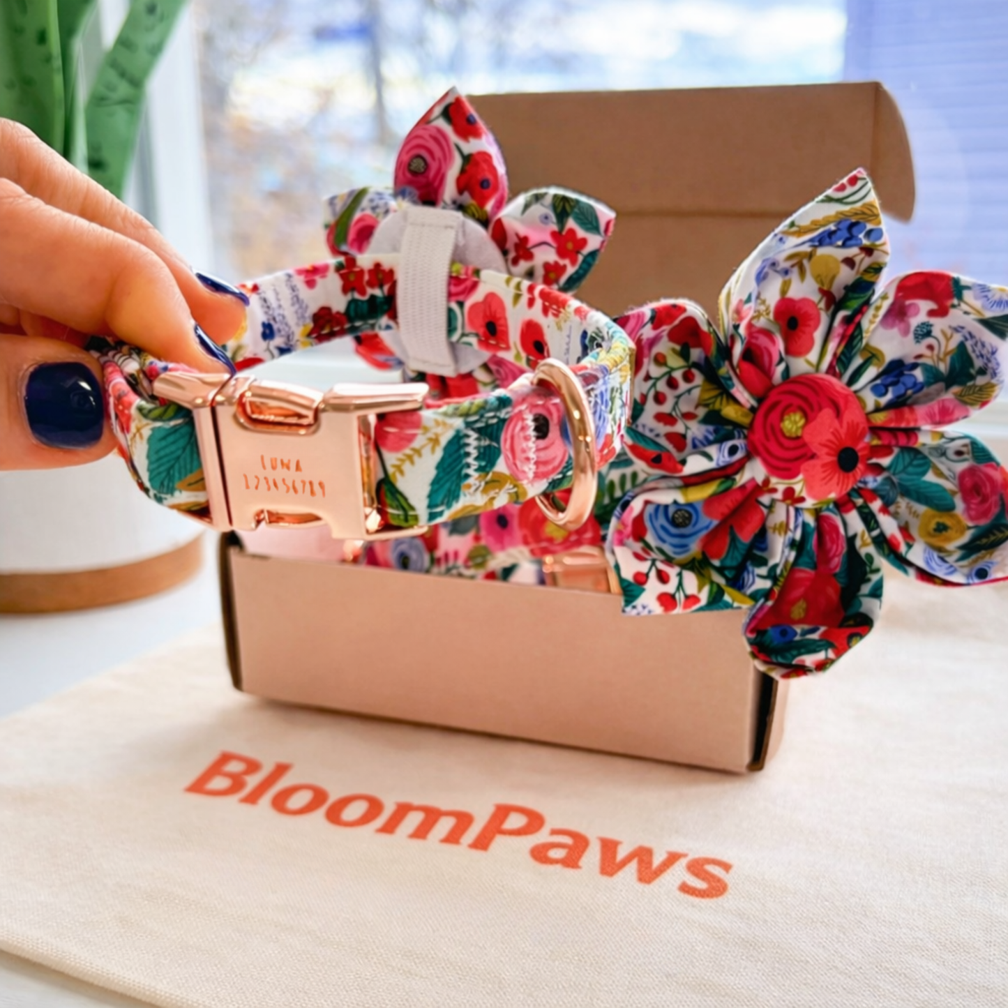 BloomPaws | Verstelbare Hondenhalsband - Ochtend bloemen
