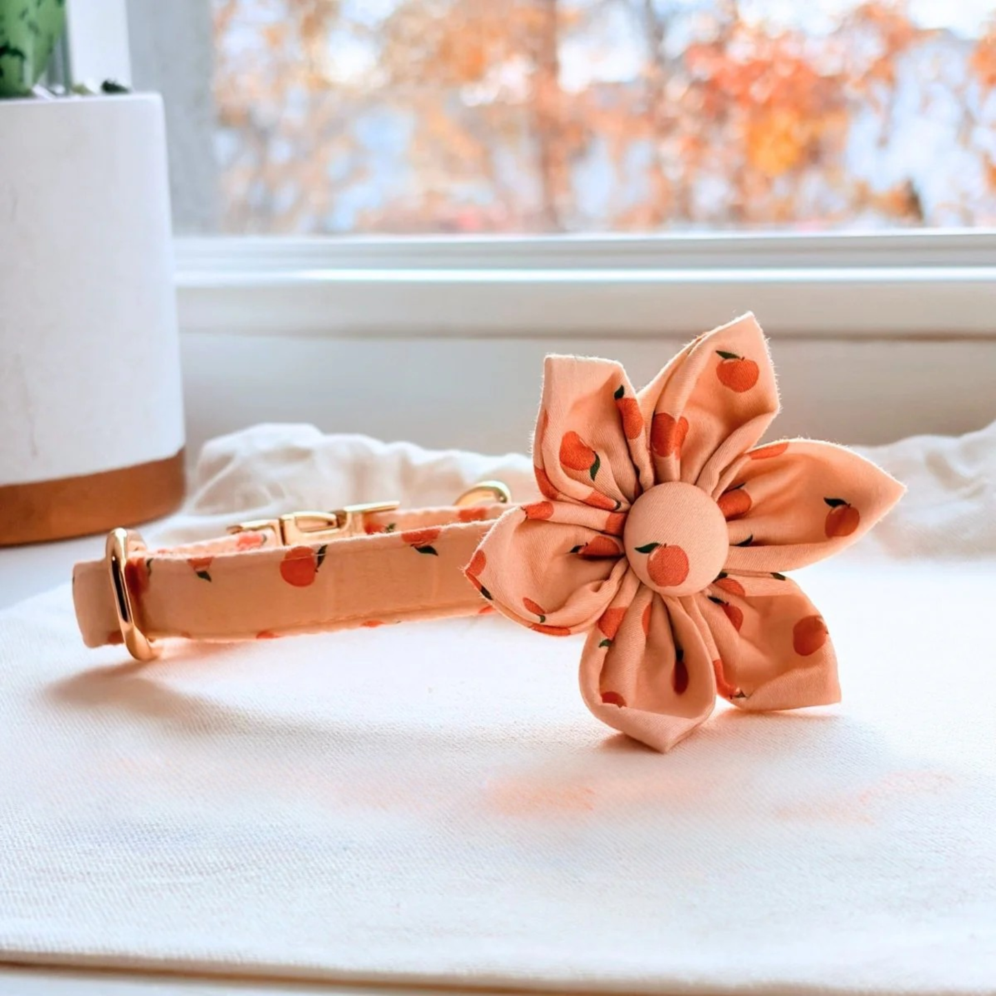BloomPaws | Verstelbare Hondenhalsband - Perzik blos