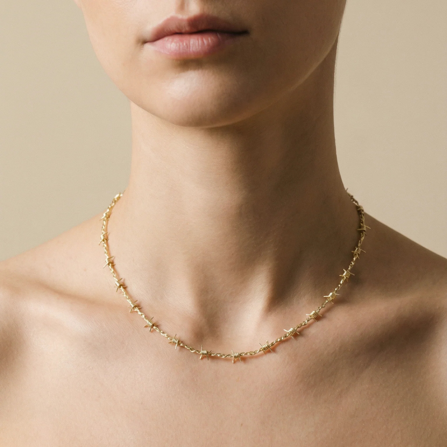 Chokeletto | Comfortabele choker met opvallend barbed wire design voor elke outfit