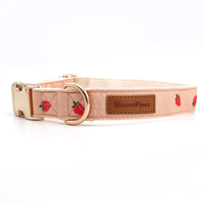 BloomPaws | Verstelbare Hondenhalsband -  Rosie Aardbei