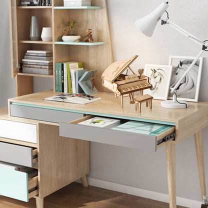 Grote houten piano