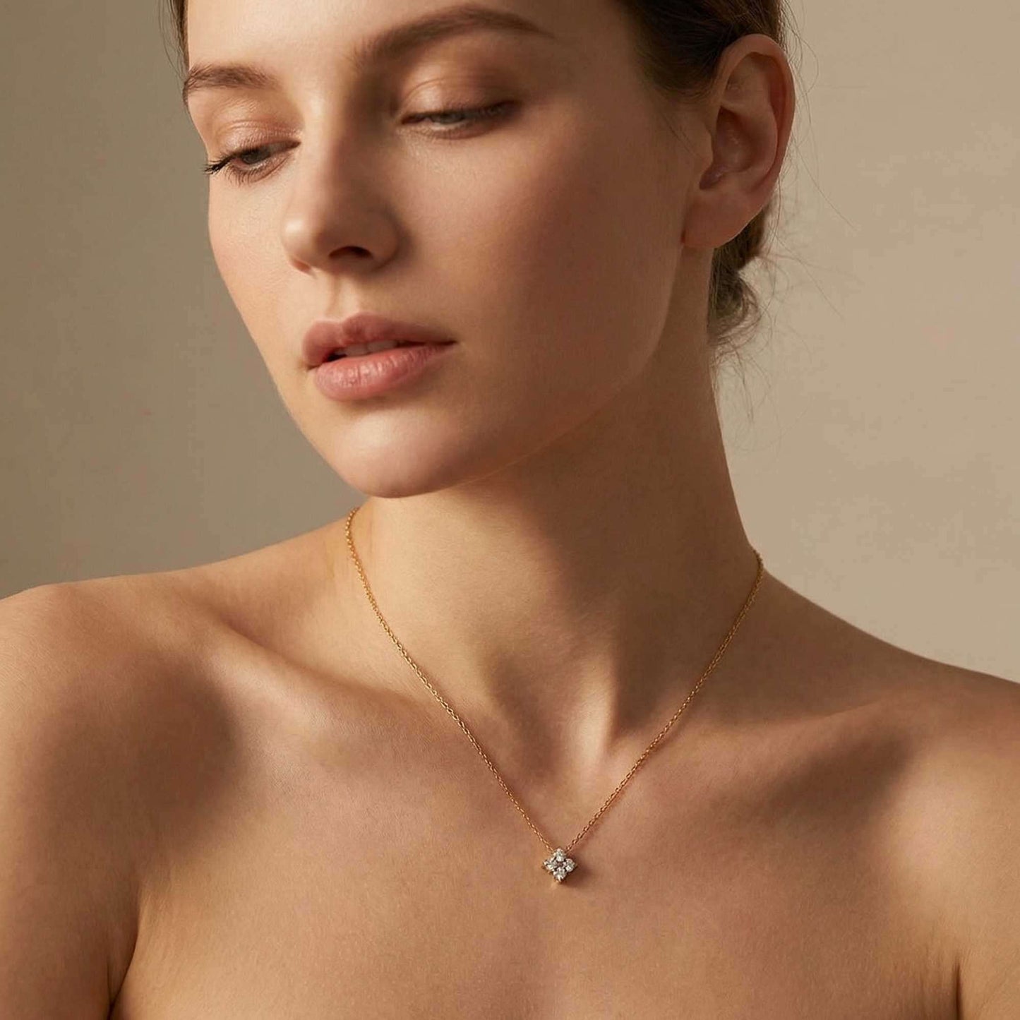 Kristallen bloemenketting
