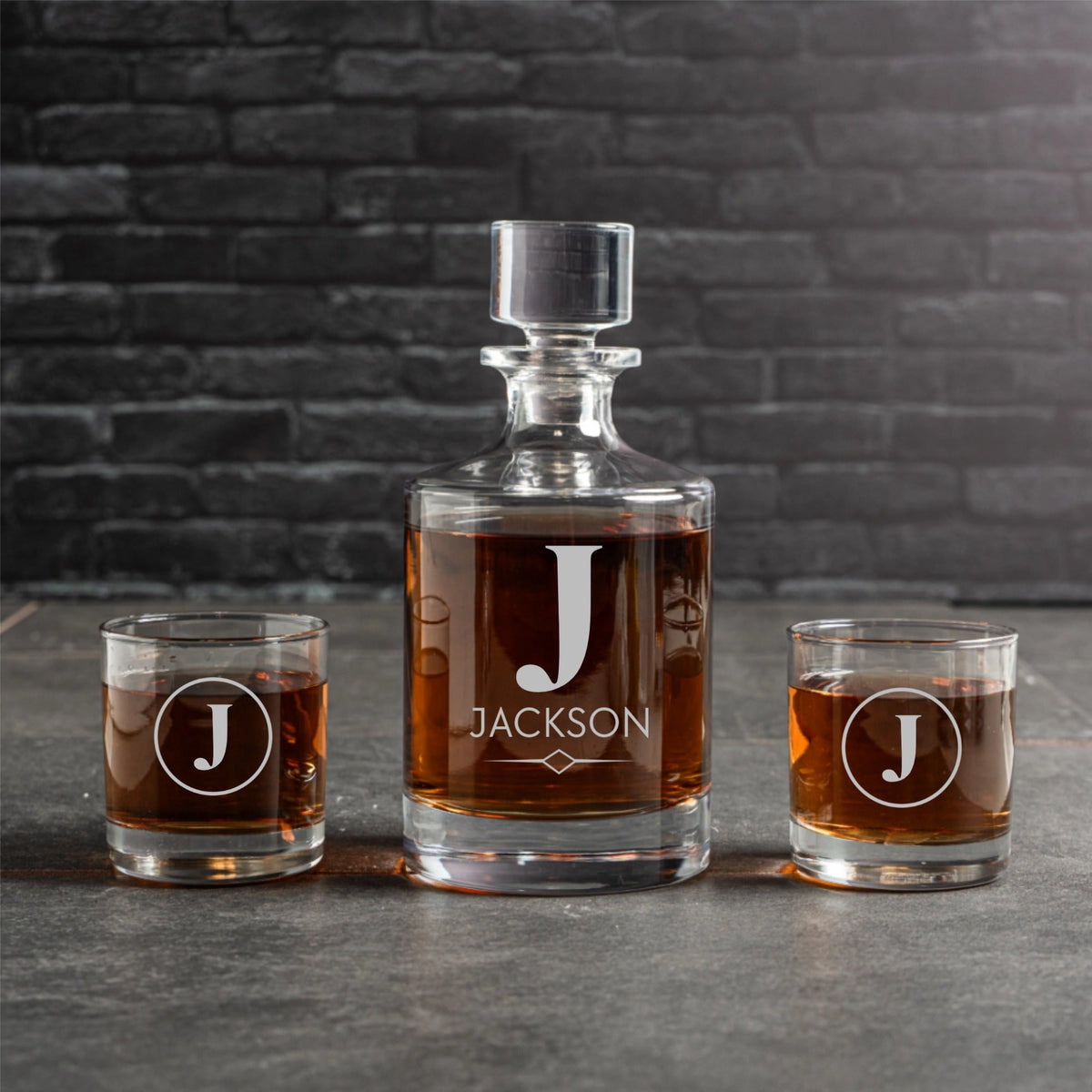Gepersonaliseerde Aberdeen-karaf met 2 lage whiskyglazen