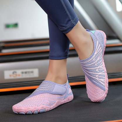 FlexiStep | Lichtgewicht schoenen geven je voeten volledige bewegingsvrijheid