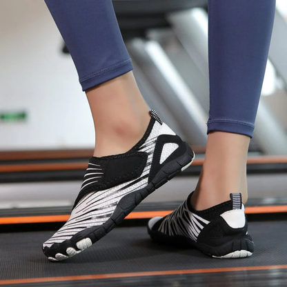 FlexiStep | Lichtgewicht schoenen geven je voeten volledige bewegingsvrijheid