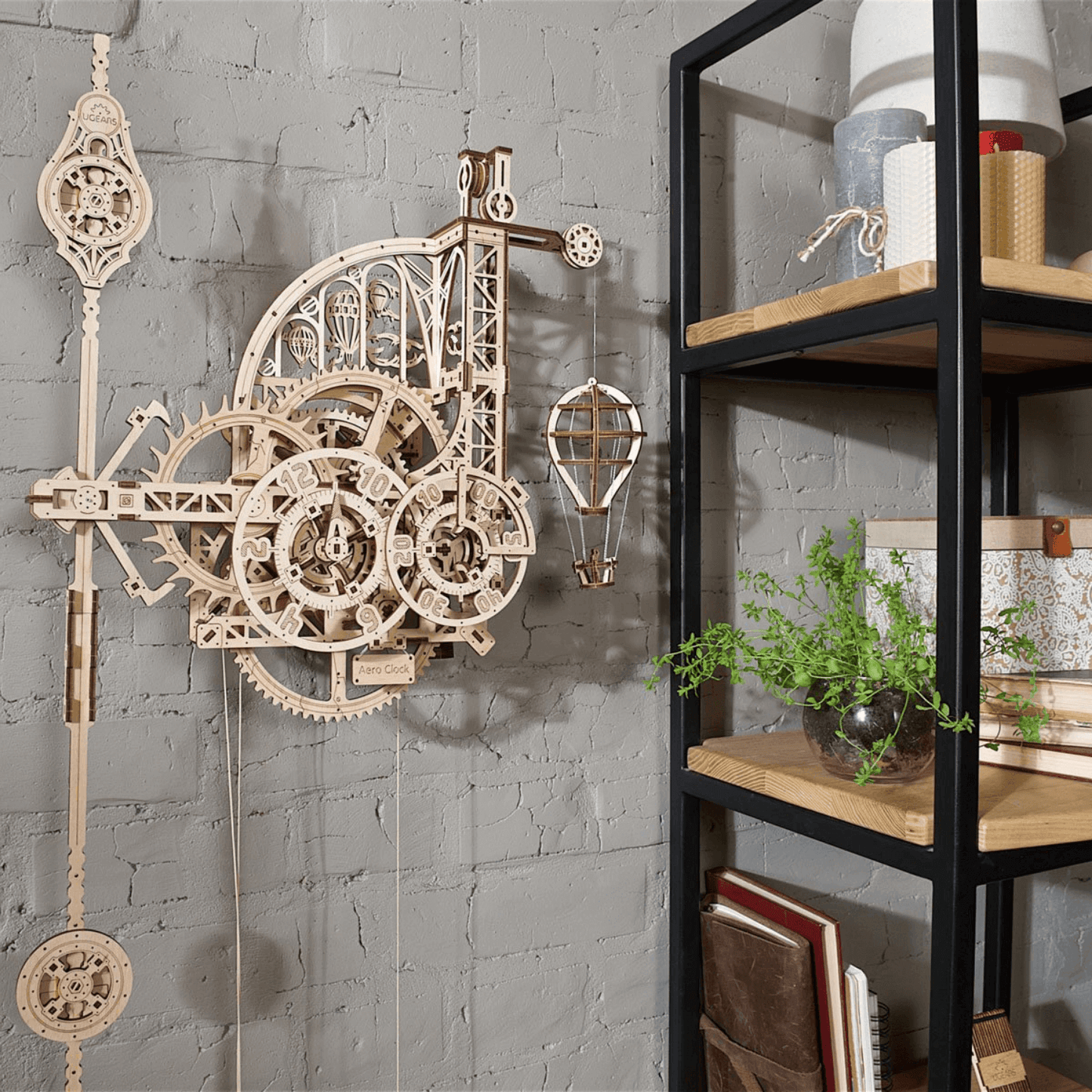 Aero wandklok met slinger