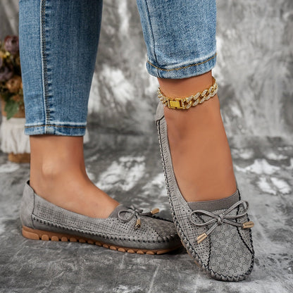 Sabine – Zachte, comfortabele loafers met een verfijnd strikje