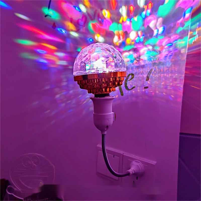 Kleurrijke roterende discobal lamp