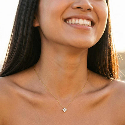 Kristallen bloemenketting