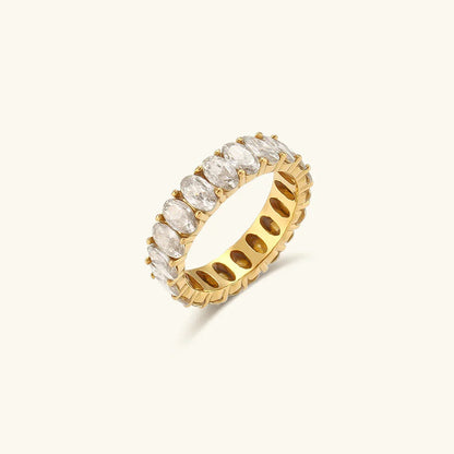 Gouden ring met Antoinette-diamantimitatie