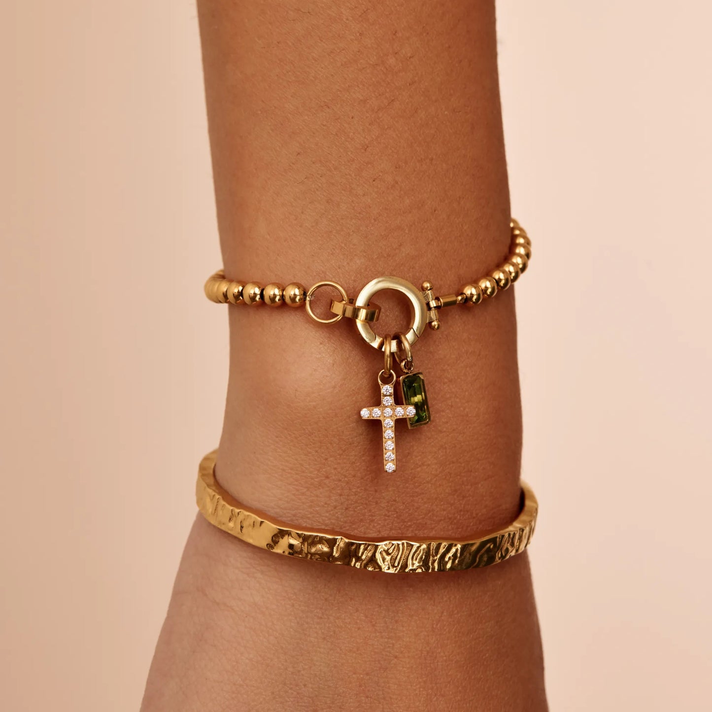 Luminara | Kruis-charm kralenarmband