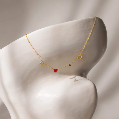 Charmella | Gepersonaliseerde ketting met initialen hartje en geboortesteen