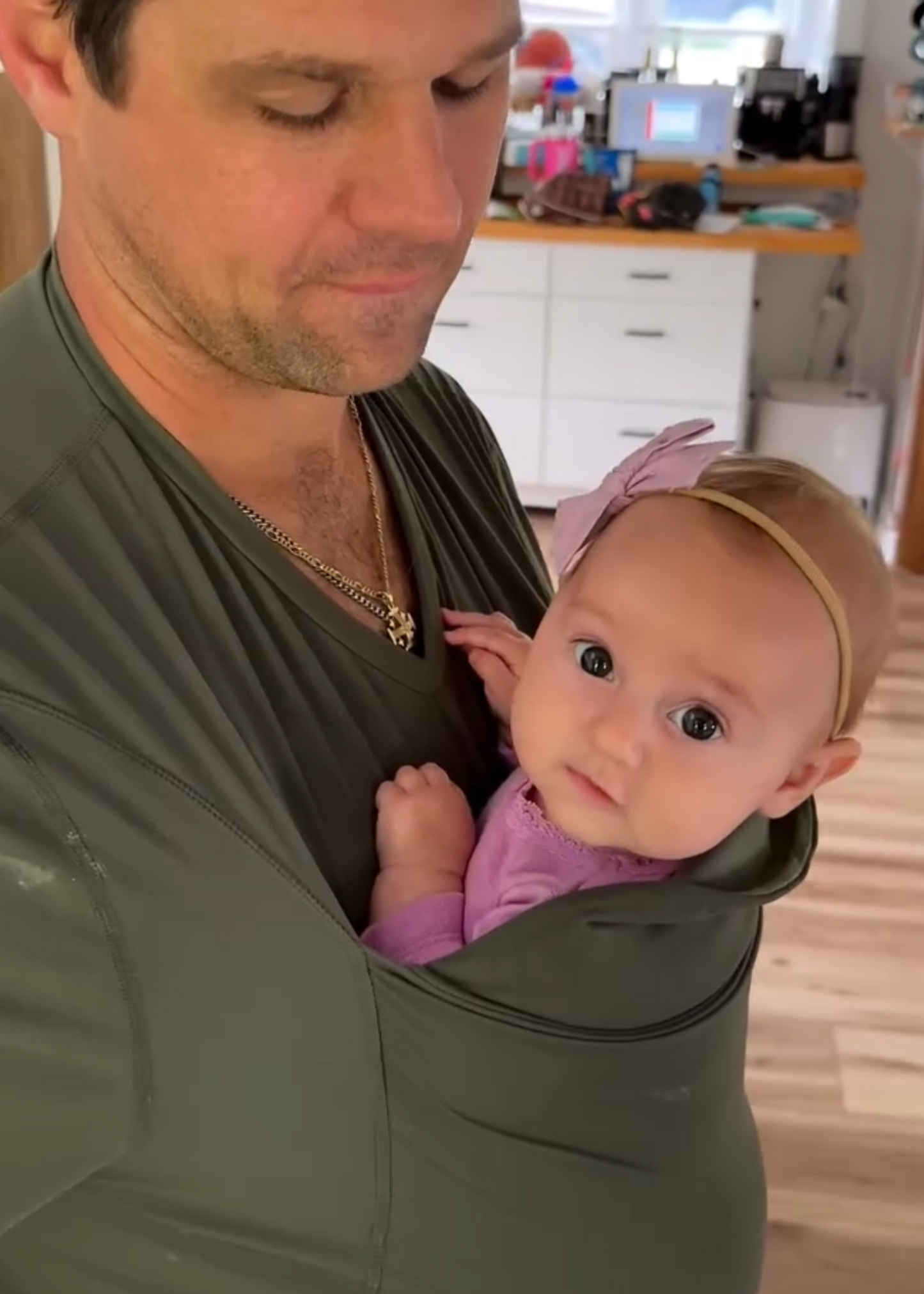 DadShirt | Het Draagshirt voor de Moderne Papa - Varen