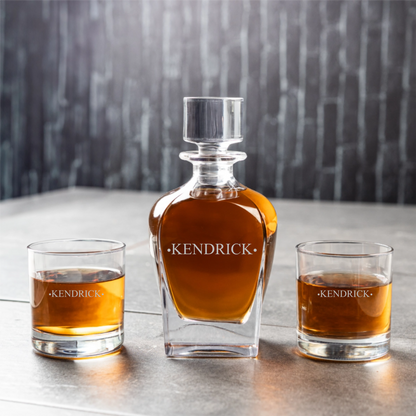 Gepersonaliseerde Tudor-karafset met whiskyglazen – Signature-ontwerpen