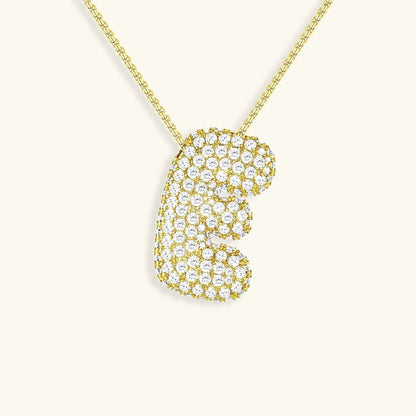 Ketting met diamant en initiaal in 'bubble'-stijl