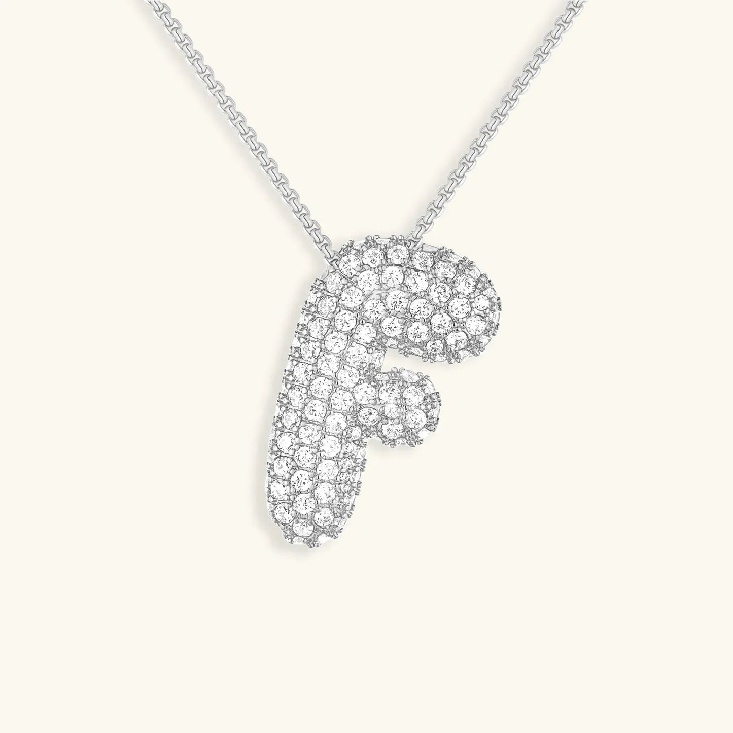 Ketting met diamant en initiaal in 'bubble'-stijl