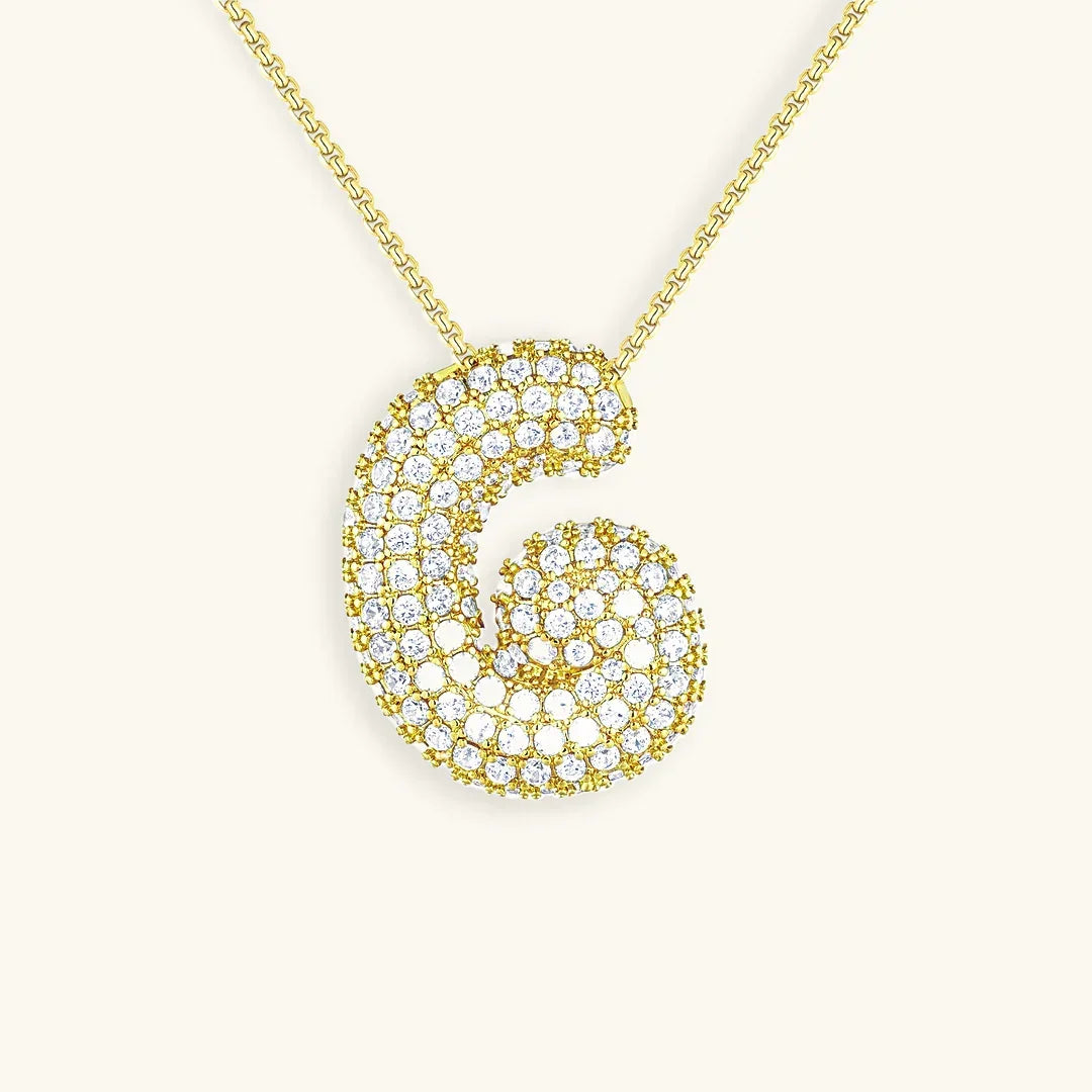 Ketting met diamant en initiaal in 'bubble'-stijl