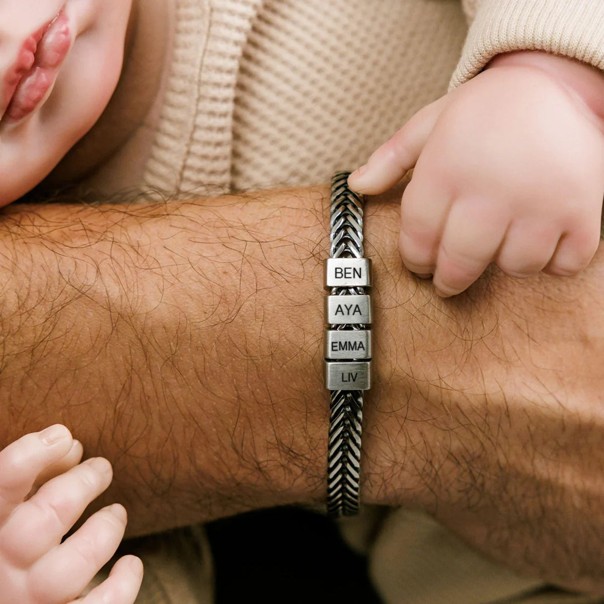 Gepersonaliseerde Herenarmband Met Namen – Roestvrij Staal