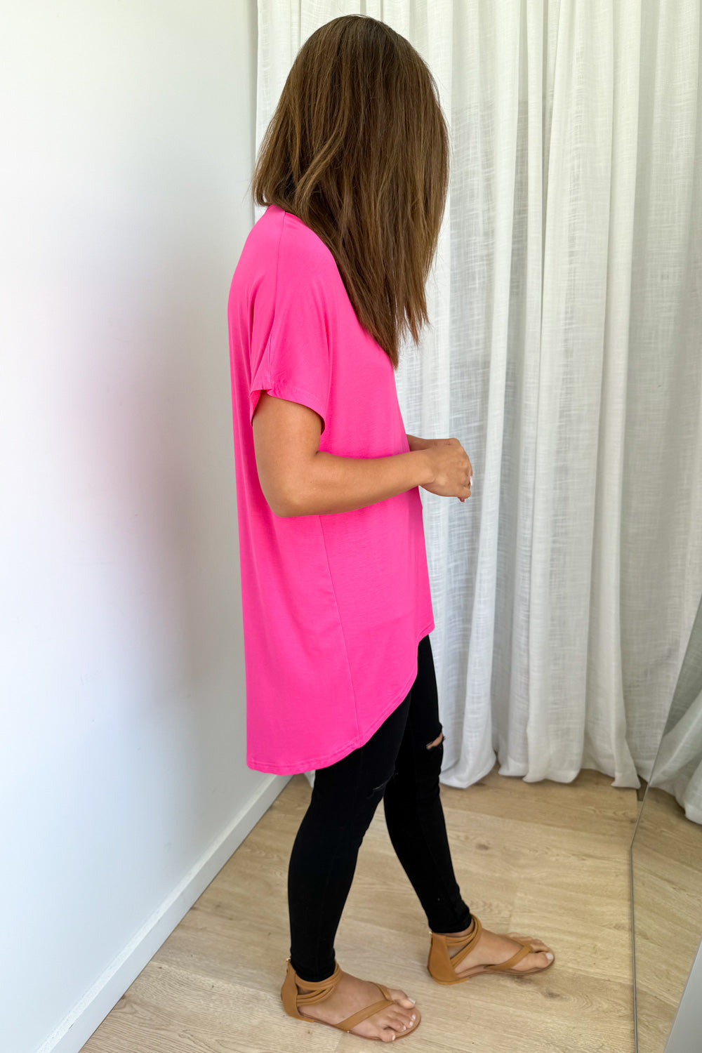 Softique | T-shirt Met langer achterpand- Lippenstift roze