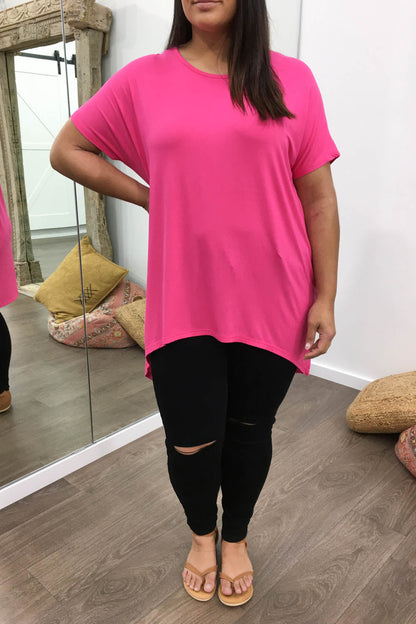 Softique | T-shirt Met langer achterpand- Lippenstift roze