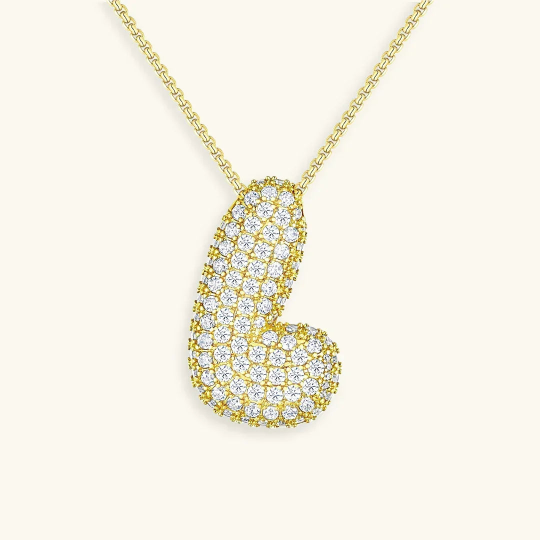 Ketting met diamant en initiaal in 'bubble'-stijl