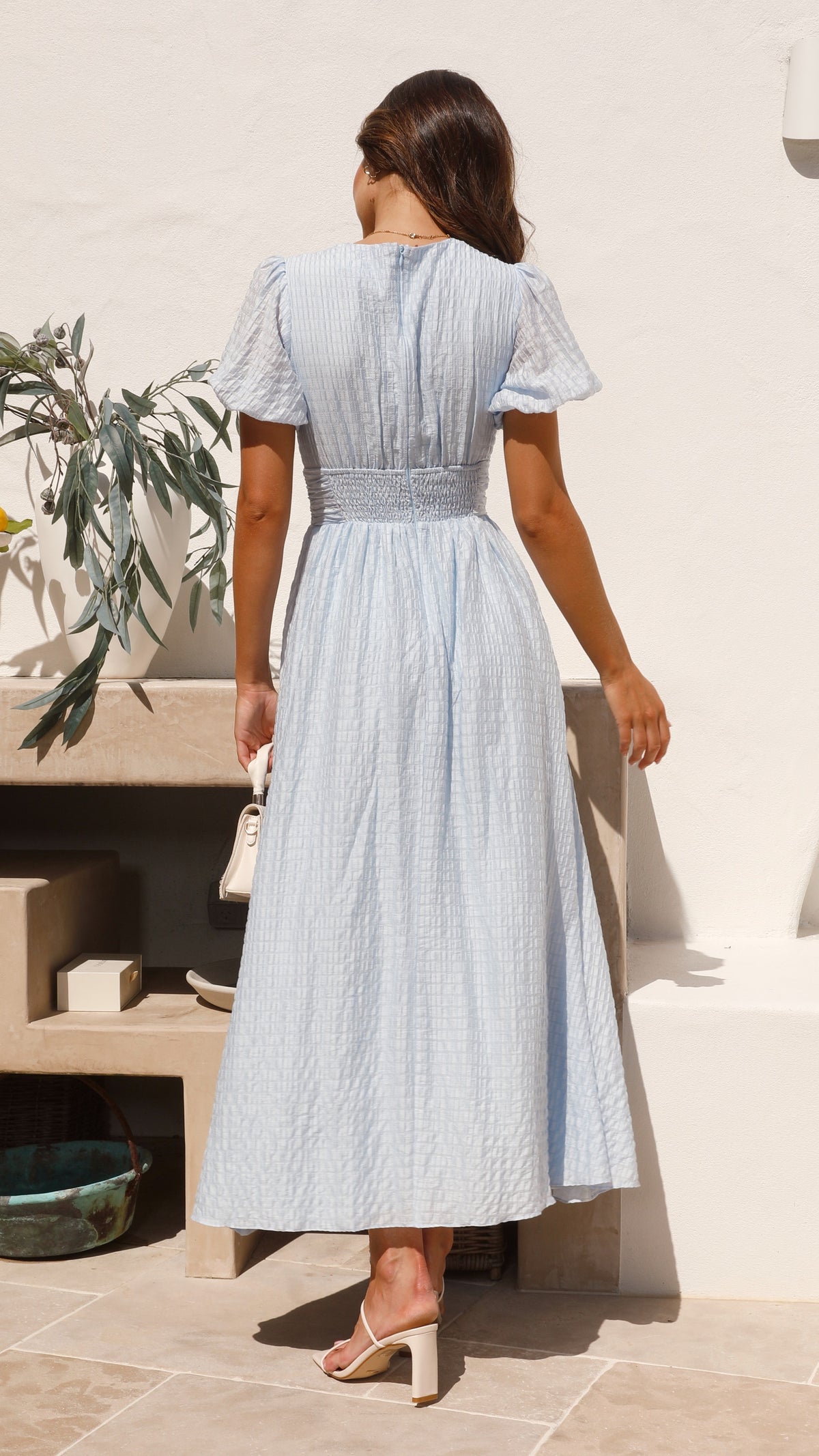 Amara Maxi Dress – Waar lichtheid en vrouwelijkheid samenkomen