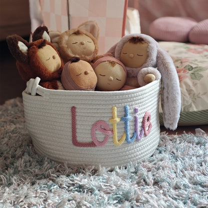 Luxe Gebreide Babymand met Naam – Effen & Multicolor