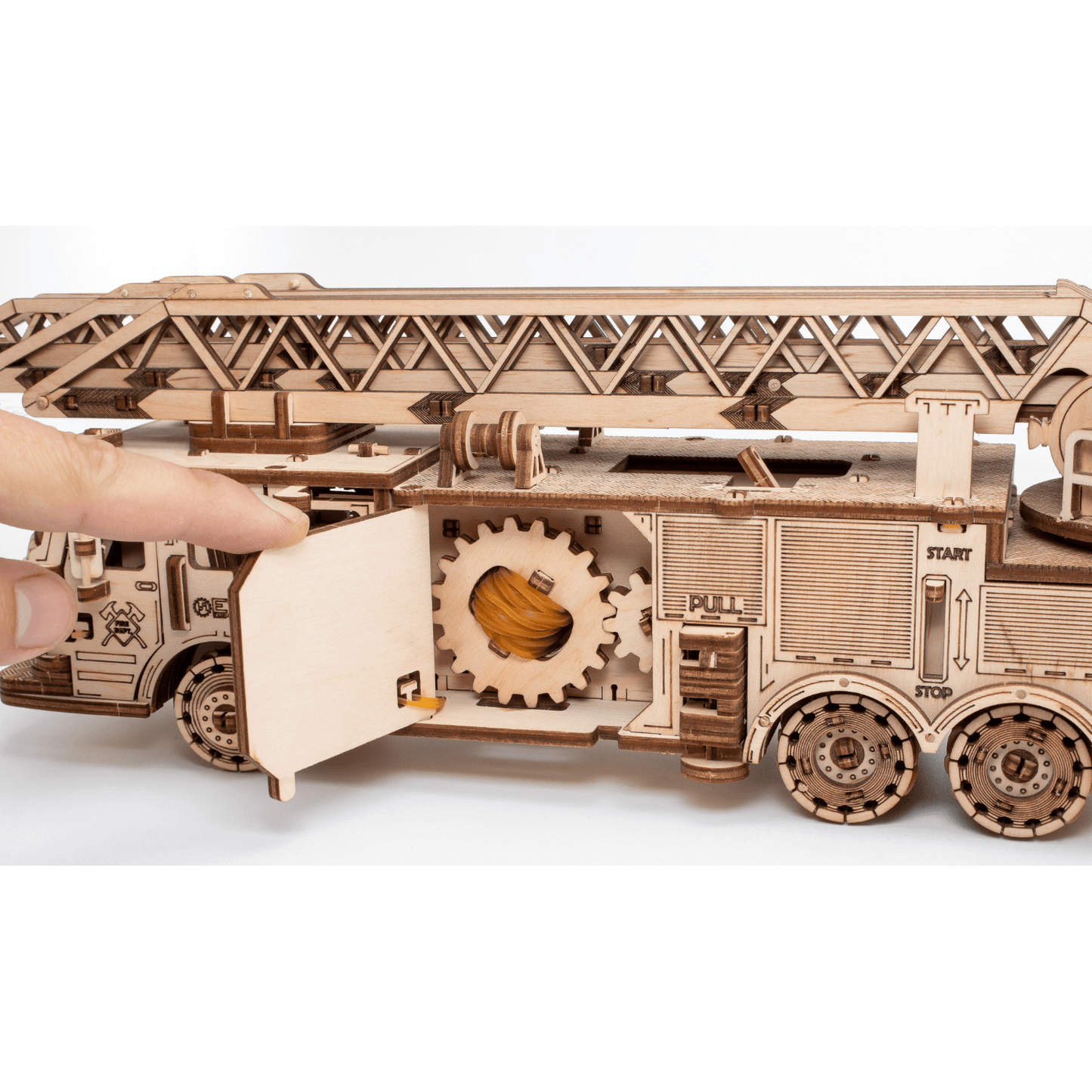 Mechanische vrachtwagen-brandweerwagen