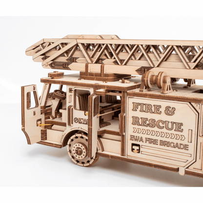 Mechanische vrachtwagen-brandweerwagen
