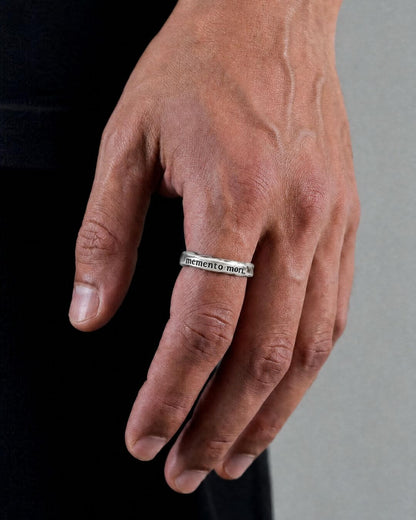 MEMENTO MORI RING