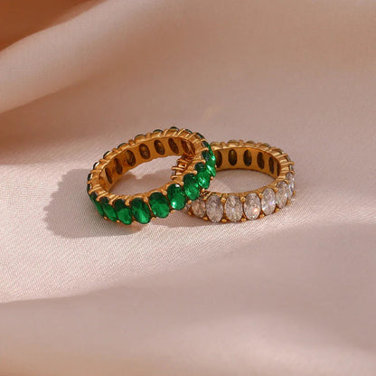 Gouden ring met Antoinette-diamantimitatie
