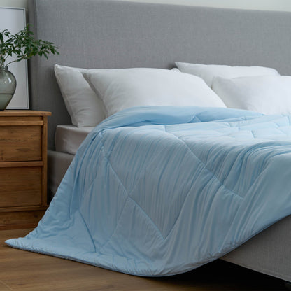 FURRFREE Super Cooling Comforter 2.0 – Geavanceerd koel beddengoed dat geen huisdierhaar vasthoudt; ideaal voor warme slapers en huisdiereigenaren.