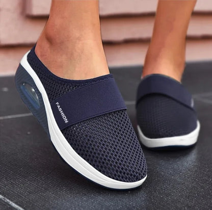 Compa – Comfortabele sleehak-sandalen