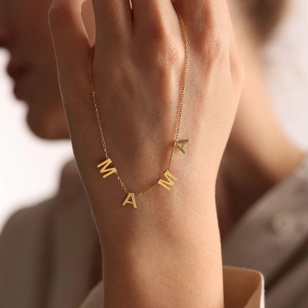 Verfijnde ketting met initiaal op maat