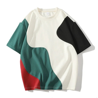 Cascade Patch Tee Draag kleur met karakter – voor wie niet bang is om op te vallen