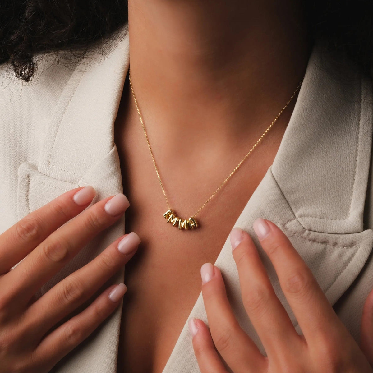 Bubbel Naamketting – Gepersonaliseerd Sieraad in Pufi-Letterstijl