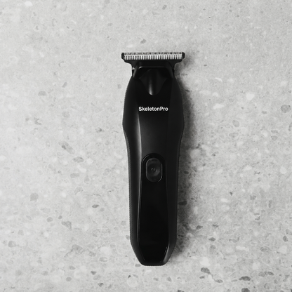 SkeletonPro | Baardtrimmer met 6 opzetkammen