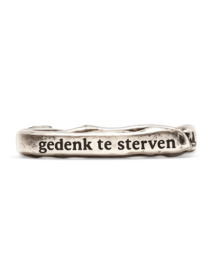 MEMENTO MORI RING