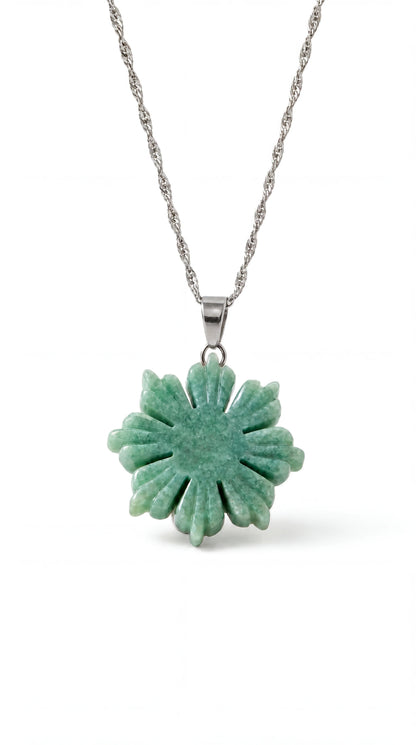 RadiantJade | Handgesneden jade-ketting