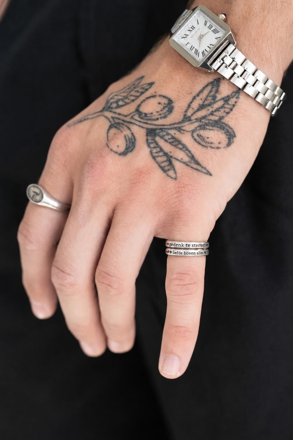MEMENTO MORI RING