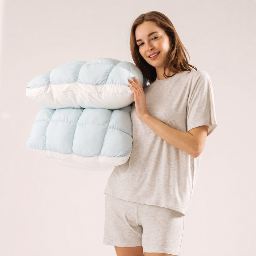 CloudNest | Quilted puff-grid kussen