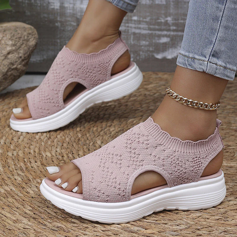 StrickComfort | Gebreide plateausandaal