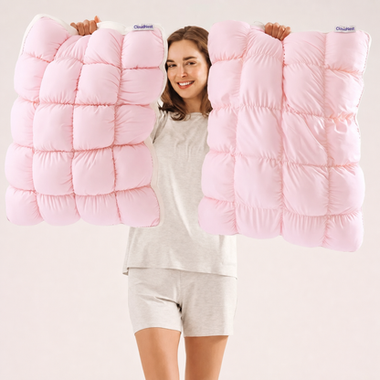 CloudNest | Quilted puff-grid kussen